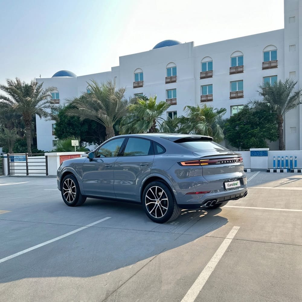 Porsche_Cayenne-Coupe_2024_24323_24323_18053718014-2_small