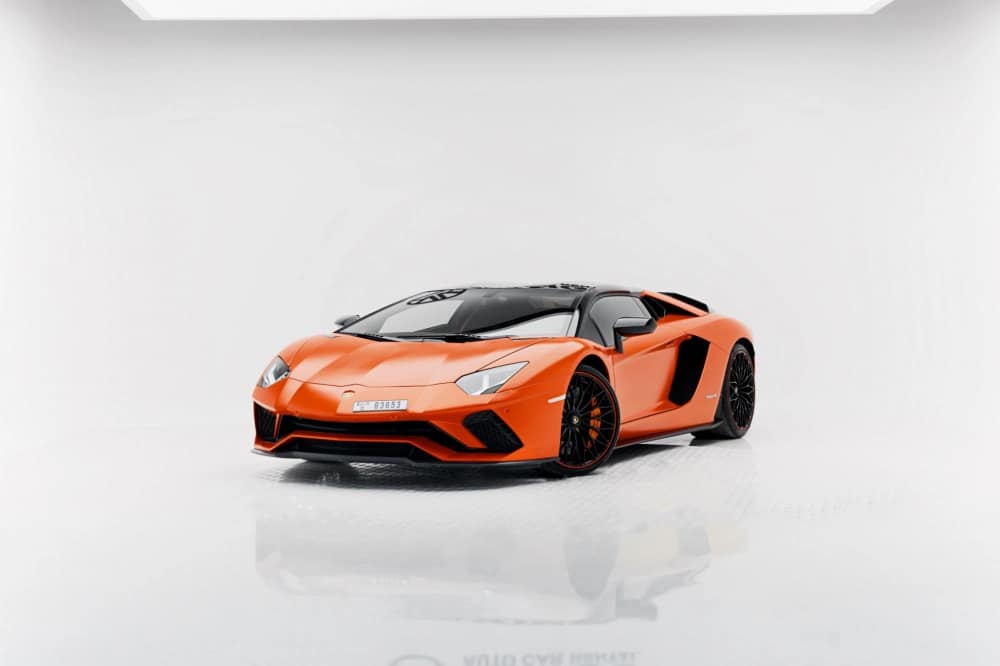 Lamborghini-Aventador-Roadster-2019_22234_14989385630-7_22234__small