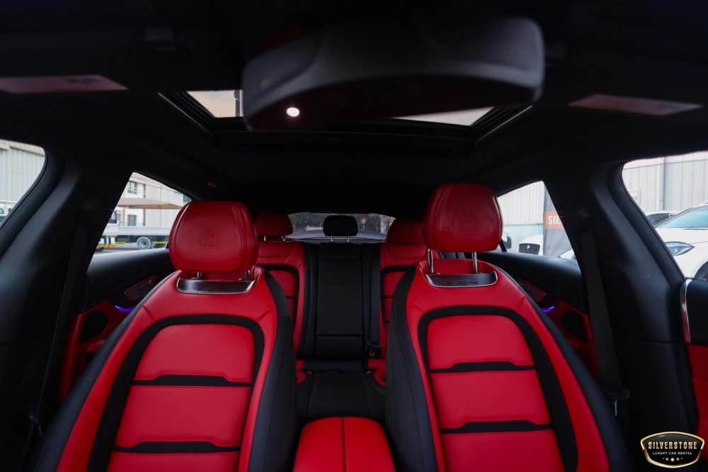 Mercedes-Benz_AMG-GT-63S_2022_23976_23976_16932270366-3_small