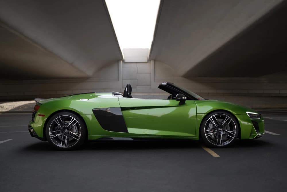 Audi_R8-Spyder_2021_21741_21741_14457856608-1_small