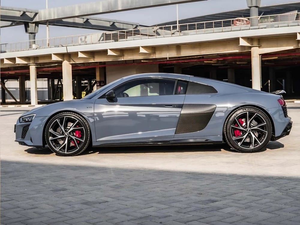 Audi-R8-Coupe-2022_11151_6889624773-6_11151__small