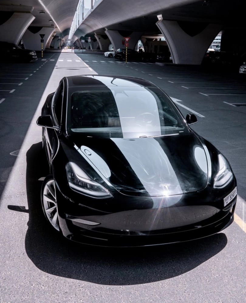 Tesla_Model-3-Long-Range_2020_29423_29423_23180944004-1_small